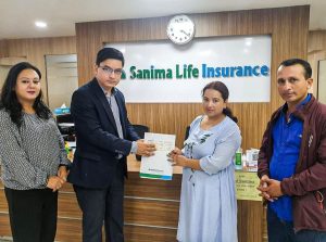 सानिमा लाइफ इन्स्योरेन्स कम्पनीद्धारा ९३ लाख ५२ हजार रुपैयाँ मृत्यु दाबी भुक्तानी सानिमा लाइफ इन्स्योरेन्स कम्पनीद्धारा ९३ लाख ५२ हजार रुपैयाँ मृत्यु दाबी भुक्तानी