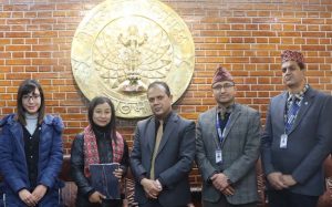 नेपाल बैंकद्धारा छत्रमान सिंह स्वर्ण पदक पाउने छात्रालाई सम्मान