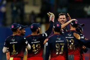 Royal Challengers Bangalore (RCB) beats Gujarat Titans (GT) by 8 wickets
