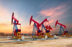 साउदी अरबले प्रतिदिन दश लाख ब्यारेल तेल उत्पादन घटाउने