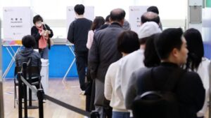 दक्षिण कोरियामा संसदीय निर्वाचनः मतदान जारी