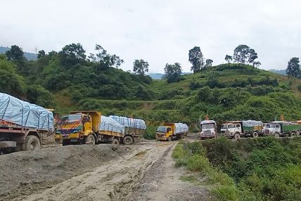 बञ्चरेडाँडामा उपत्यकाको फोहर विसर्जन गर्न फेरि अवरोध