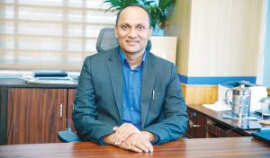 पूर्वाधारमा लगानी गर्न आतुर छौँ पूर्वाधारमा लगानी गर्न आतुर छौँ