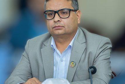 अर्थ समितिको सभापतिमा सांसद बुढाथोकी निर्वाचित