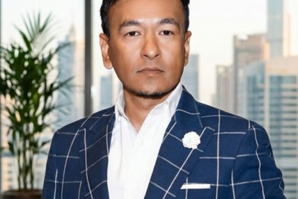 नेपाल माइक्रो इन्स्योरेन्स कम्पनीका अध्यक्ष श्रेष्ठ पक्राउ