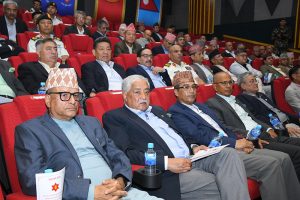 जङ्गी अड्डामा पूर्वरथीहरुसँग अन्तरक्रिया