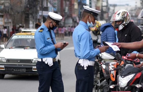 ट्राफिक कारवाहीमा १० लाख ७८ हजार राजस्व संकलन
