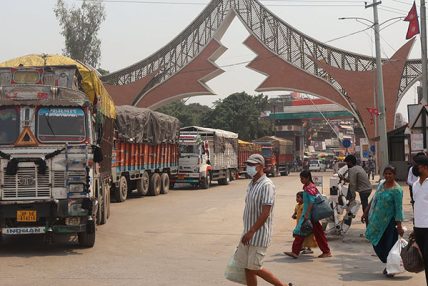 चौतर्फी विरोधपछि पछि हट्यो सरकार– नाकामा ५०० रूपैयाँसम्मका सामानको भन्सार नलाग्ने
