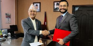 त्रिवि सेवा आयोगका अध्यक्ष किशोर थापाले लिए पद तथा गोपनीयताको शपथ