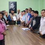 पत्रकारिता क्षेत्रलाई संकटमा पार्ने कुनै पनि निर्णय स्वीकार्य छैन : कांग्रेस सभापति थापा पत्रकारिता क्षेत्रलाई संकटमा पार्ने कुनै पनि निर्णय स्वीकार्य छैन : कांग्रेस सभापति थापा