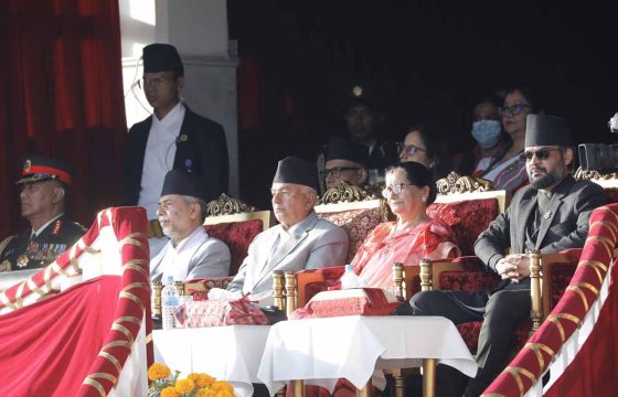 सैनिक मञ्च टुँडिखेलमा फूलपाती बढाइँ